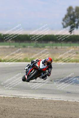 media/May-25-2025-Lets Ride (Sun) [[0ff033e448]]/B Group/1120am (Grapevine)/